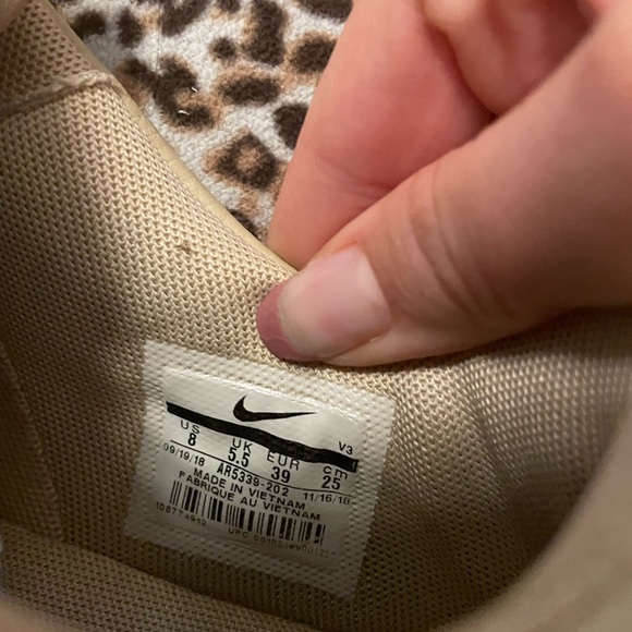 WMNS AIR FORCE 1 SAGE LOW 2 'DESERT ORE' - Picture 10 of 10